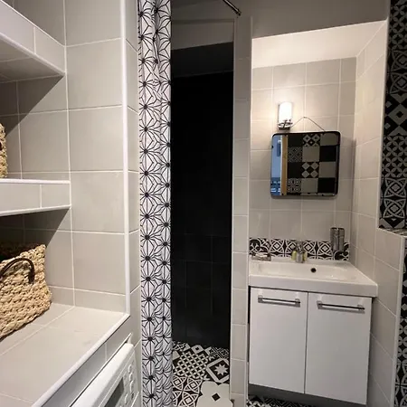 - 4 Pers, Linge & Menage Inclus Appartement *