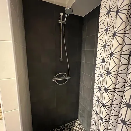 - 4 Pers, Linge & Menage Inclus Appartement *